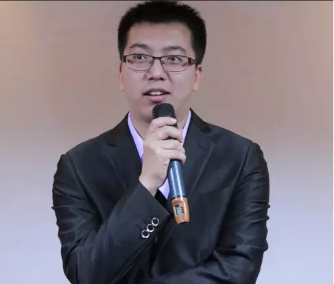 皇冠体育